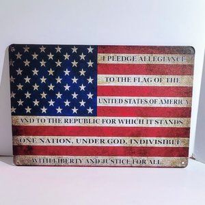USA PATRIOTIC RED, WHITE, & BLUE TIN SIGN WITH THE PLEDGE OF ALLEGIANCE